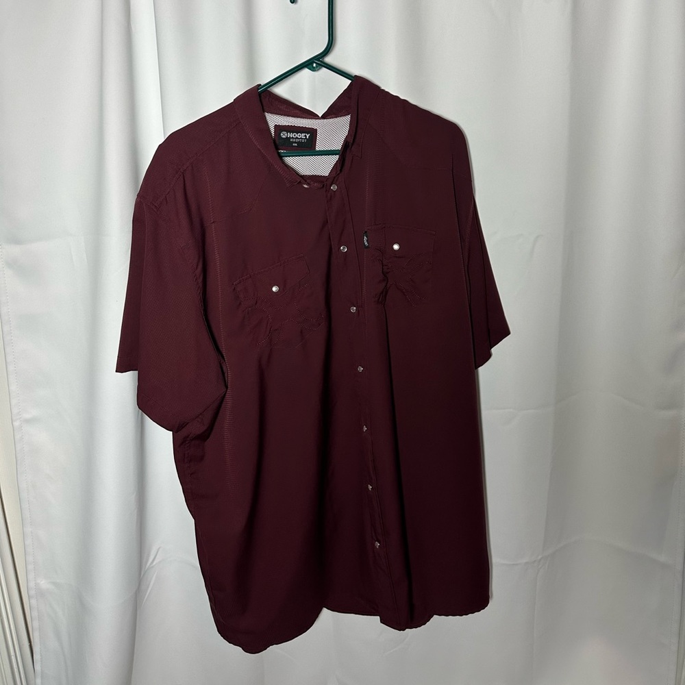 Hooey Men's Shirt 3xl pearl snap
Short sleeves burgundy color